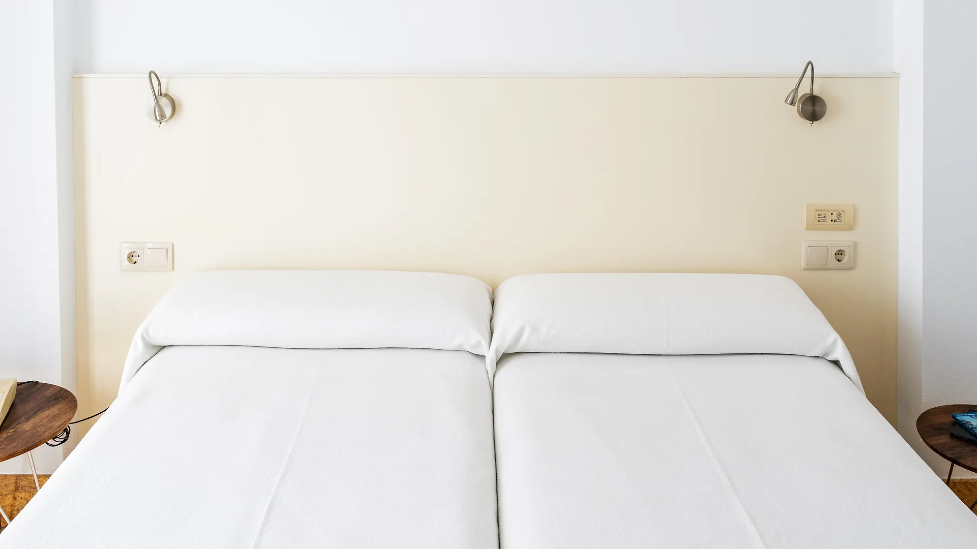 ***  Hotel Ciudad De קאסורלה ספרד